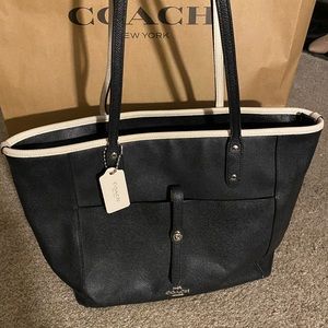 Coach tote